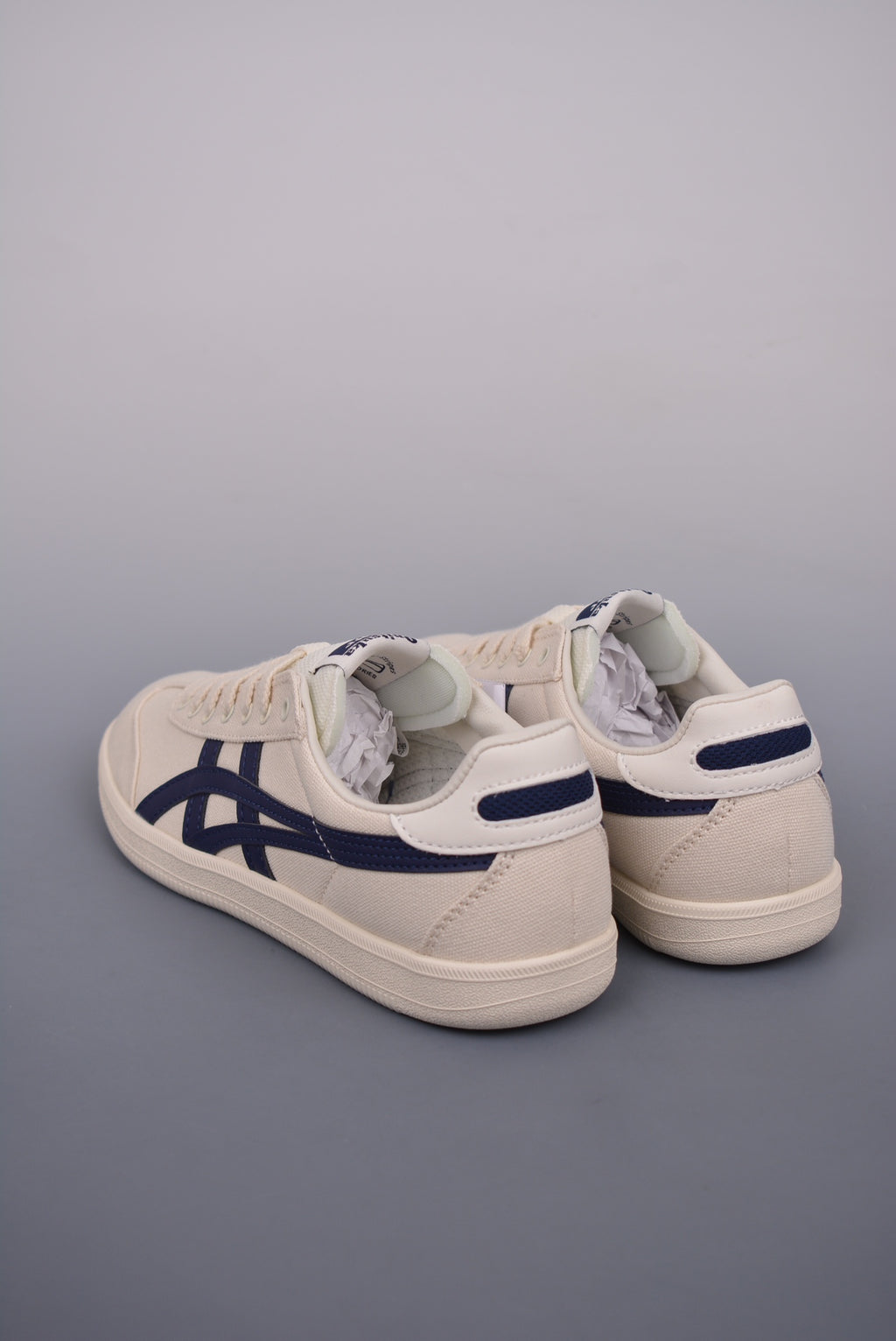 ASICS Onitsuka Tiger Tokuten