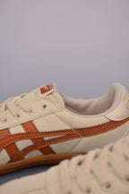 ASICS  Onitsuka Tiger Tokuten