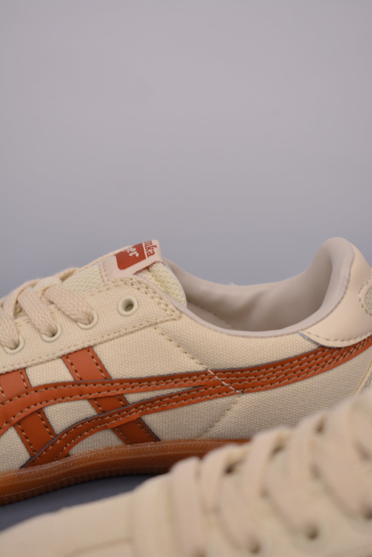 ASICS  Onitsuka Tiger Tokuten